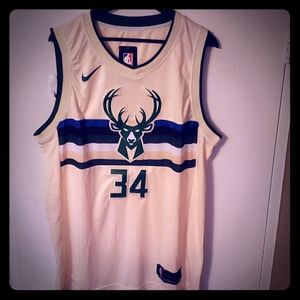 Giannis Antetokounmpo Milwaukee Bucks Jersey
